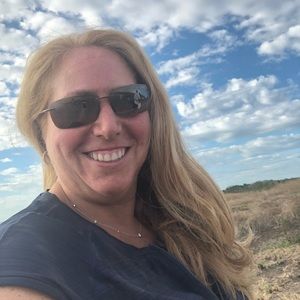 Meet your Posher, Lynne